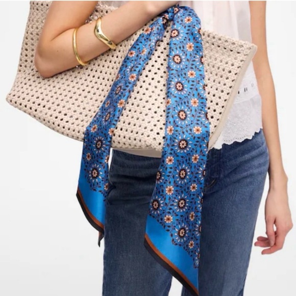 Madewell 100% Silk Scarf NWT - Picture 2 of 7